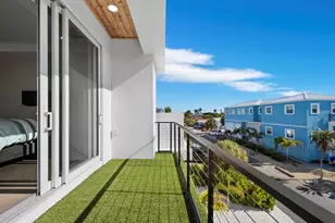 635 Jungle Queen Way, Longboat Key, FL 34228 - Photo 41