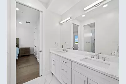 635 Jungle Queen Way, Longboat Key, FL 34228 - Photo 35