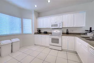 3980 Mediterranea Cir, Sarasota, FL 34233 - Photo 17