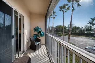 3980 Mediterranea Cir, Sarasota, FL 34233 - Photo 27