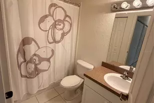 3980 Mediterranea Cir, Sarasota, FL 34233 - Photo 37