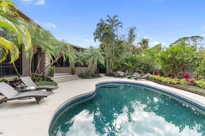 1804 N Lake Shore Drive, Sarasota, FL 34231 - Photo 11