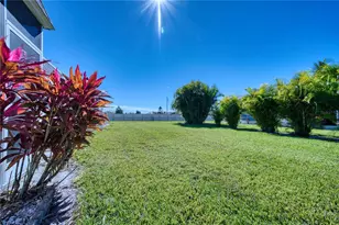 3810 41st St W, Bradenton, FL 34205 - Photo 19