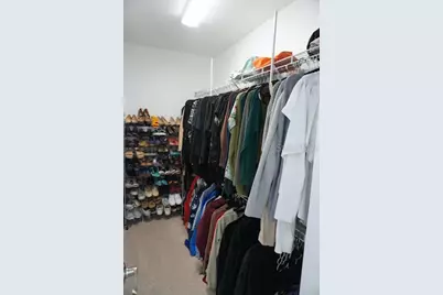 16077 Dawnview Drive, Tampa, FL 33624 - Photo 35