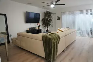 16077 Dawnview Dr, Tampa, FL 33624 - Photo 9