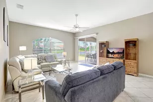 4805 Bookelia Cir, Bradenton, FL 34203 - Photo 9