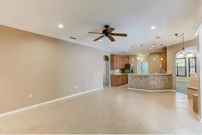 6214 Warbler Lane, Lakewood Ranch, FL 34202 - Photo 9