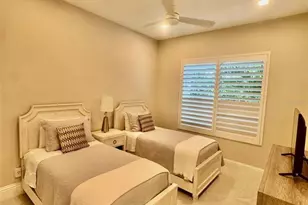 32 Bay Head Ln, Osprey, FL 34229 - Photo 15