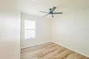 8815 Sunshower Pl, Parrish, FL 34219 - Photo 7