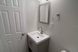 3232 Fruitville Rd, Sarasota, FL 34237 - Photo 3