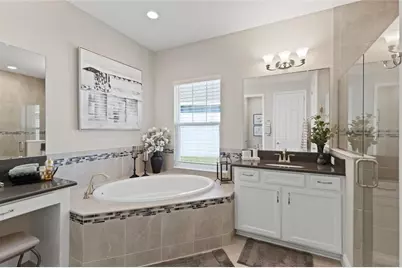 7729 Paradiso Drive, Apollo Beach, FL 33572 - Photo 9