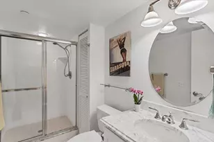 1100 Benjamin Franklin Dr, Sarasota, FL 34236 - Photo 29