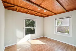 349 Scott Ave, Sarasota, FL 34243 - Photo 11