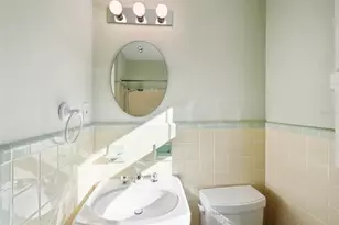 349 Scott Ave, Sarasota, FL 34243 - Photo 29