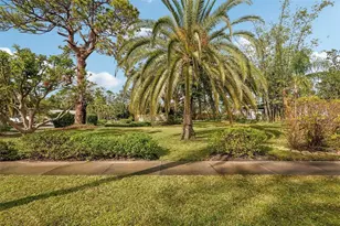 349 Scott Ave, Sarasota, FL 34243 - Photo 43