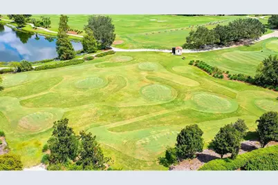 7512 Abbey Glen, Lakewood Ranch, FL 34202 - Photo 89