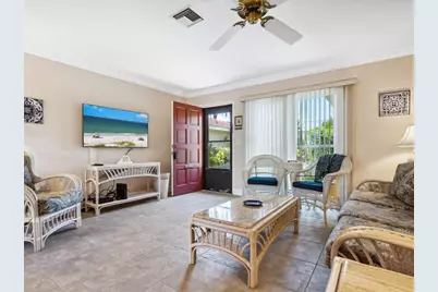 2153 Pueblo Circle #V14, Sarasota, FL 34231 - Photo 7