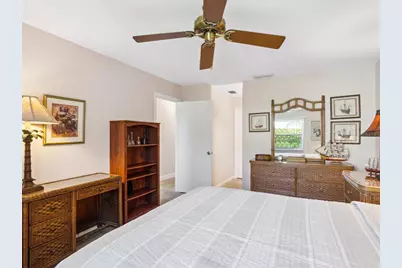 2153 Pueblo Circle #V14, Sarasota, FL 34231 - Photo 15