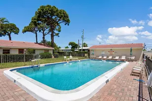 2153 Pueblo Cir, Sarasota, FL 34231 - Photo 23