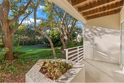 4610 Mirabella Court, Saint Pete Beach, FL 33706 - Photo 9