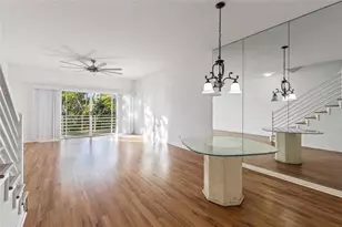 4610 Mirabella Ct, Saint Pete Beach, FL 33706 - Photo 11