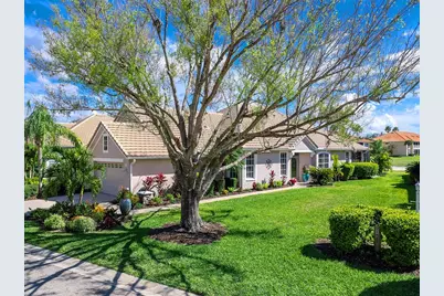 7052 Woodmore Terrace, Lakewood Ranch, FL 34202 - Photo 1
