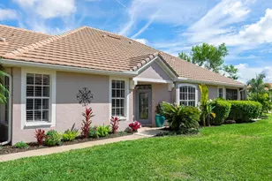 7052 Woodmore Terrace, Lakewood Ranch, FL 34202 - Photo 5