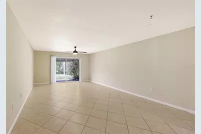 2425 Aspinwall Street #2425, Sarasota, FL 34237 - Photo 5