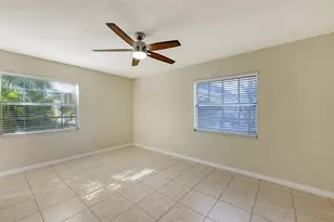 2425 Aspinwall St, Sarasota, FL 34237 - Photo 11
