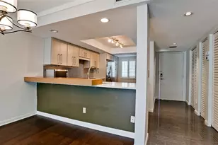 7000 Gulf Dr, Holmes Beach, FL 34217 - Photo 9