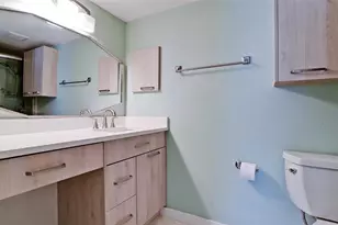 7000 Gulf Dr, Holmes Beach, FL 34217 - Photo 15