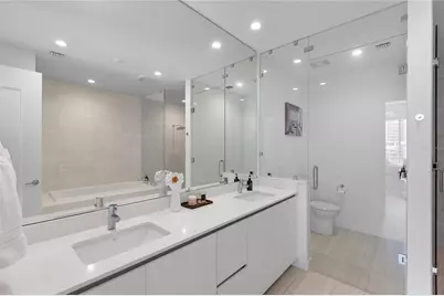 301 Quay Commons #509, Sarasota, FL 34236 - Photo 13