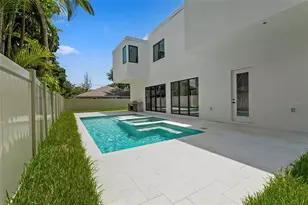 2604 Sydelle St, Sarasota, FL 34237 - Photo 77