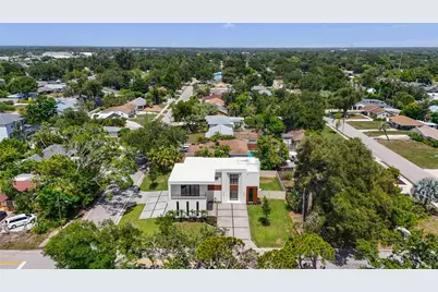 2604 Sydelle Street, Sarasota, FL 34237 - Photo 77