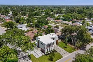 2604 Sydelle St, Sarasota, FL 34237 - Photo 85