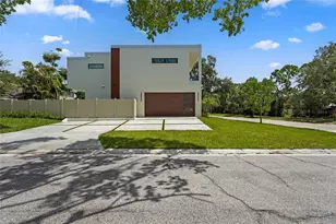 2604 Sydelle St, Sarasota, FL 34237 - Photo 23