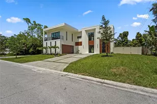 2604 Sydelle St, Sarasota, FL 34237 - Photo 17