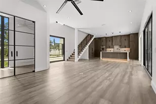 2604 Sydelle St, Sarasota, FL 34237 - Photo 29