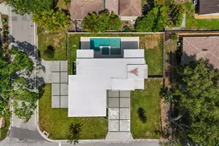 2604 Sydelle St, Sarasota, FL 34237 - Photo 91