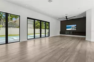 2604 Sydelle St, Sarasota, FL 34237 - Photo 31