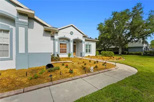 8018 Snowy Egret Pl, Bradenton, FL 34202 - Photo 3