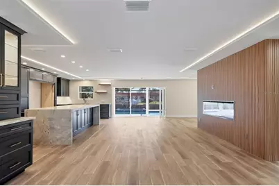 4119 Royal Palm Drive, Bradenton, FL 34210 - Photo 7