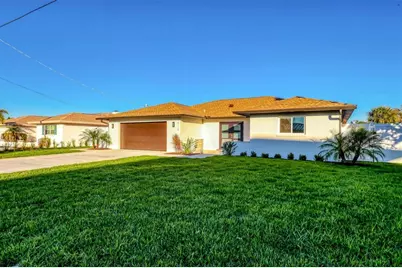 4119 Royal Palm Drive, Bradenton, FL 34210 - Photo 3