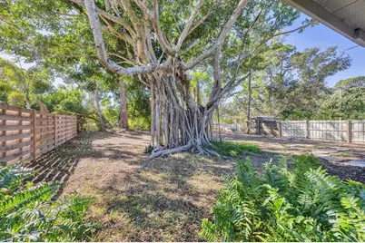 2410 Browning Street, Sarasota, FL 34237 - Photo 41