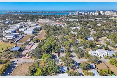 2410 Browning Street, Sarasota, FL 34237 - Photo 47