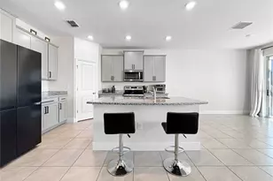 4020 Lively Coral Pl, Bradenton, FL 34208 - Photo 7