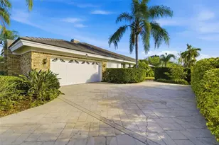 4149 Escondito Cir, Sarasota, FL 34238 - Photo 7