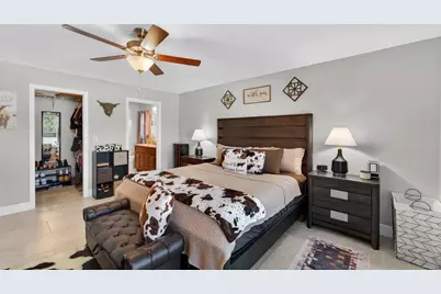 8646 Lisa Boulevard, North Port, FL 34288 - Photo 15