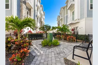 508 Laurel Park Drive, Sarasota, FL 34236 - Photo 3