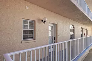 1406 Gondola Park Dr, Venice, FL 34292 - Photo 5